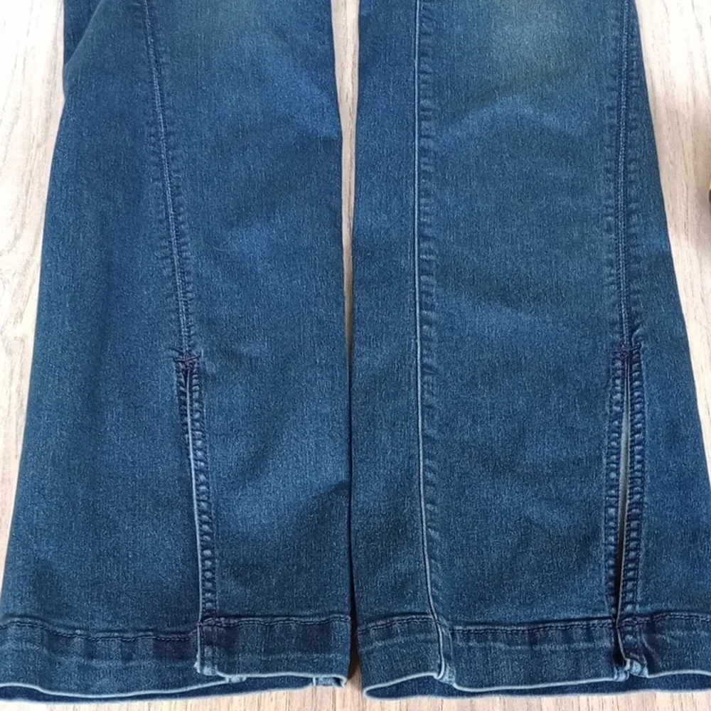 Free People‎ Indigo Straight Leg Jeans NWT